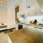 Chic Center With Ac - Tropical House *
