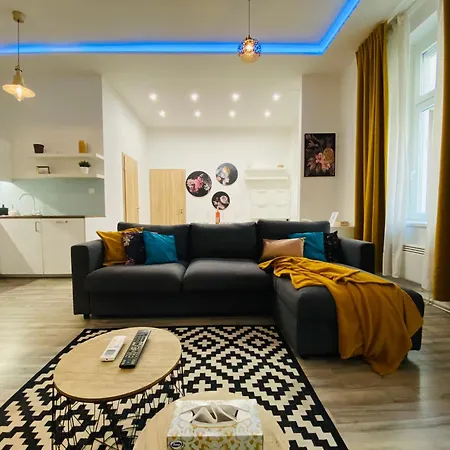 Chic Center With Ac - Tropical House شقة *