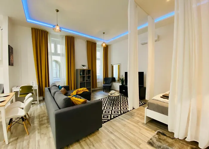 דירה Chic Center With Ac - Tropical House *